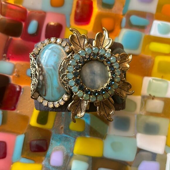 Pretty jewel encrusted cuff with cloth wrapping. - Picture 2 of 7